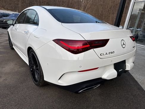 Used 2025 Mercedes-Benz CLA 250 4MATIC image 3