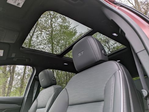 New 2026 Buick Enclave Sport Touring w/ Power Package AWD/4WD image 14