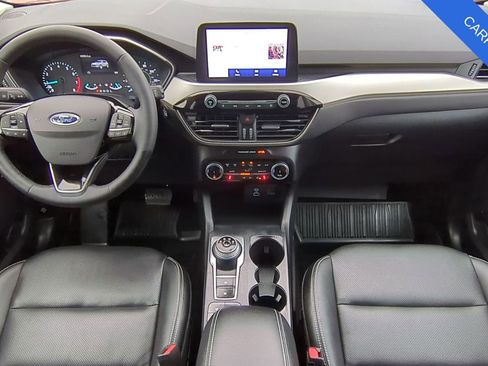 Used 2022 Ford Escape SEL image 16