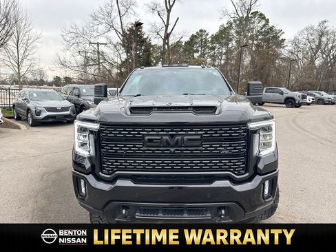 Used 2022 GMC Sierra 3500 Denali w/ Denali Black Diamond Edition image 10