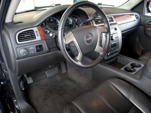 Used 2014 GMC Yukon SLT image 34