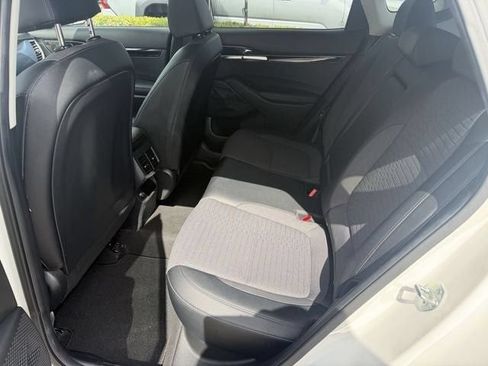 Used 2023 Kia Seltos S FWD image 21