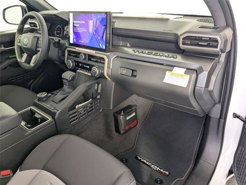 New 2026 Toyota Tacoma TRD Off-Road AWD/4WD image 22