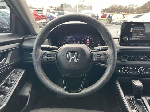 Used 2024 Honda Accord EX image 12