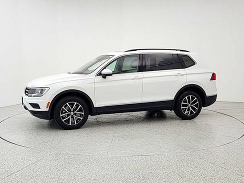Used 2021 Volkswagen Tiguan SE w/ Panoramic Sunroof Package AWD/4WD image 8