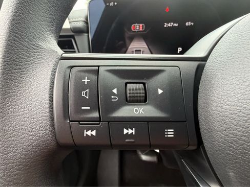 Used 2026 Nissan Kicks SV w/ Cold Weather Package AWD/4WD image 24