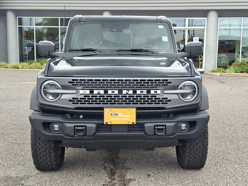 Certified 2025 Ford Bronco Badlands AWD/4WD image 3