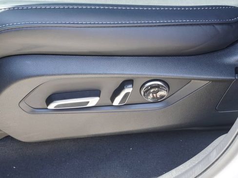 Used 2025 Acura MDX SH-AWD w/ Technology Package image 21