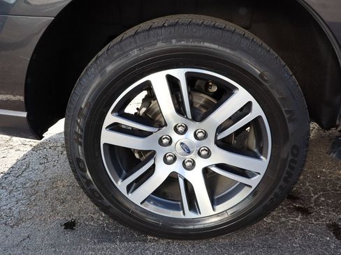 Used 2024 Ford Expedition Limited AWD/4WD image 39