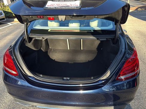 Used 2018 Mercedes-Benz C 300 4MATIC Sedan image 17