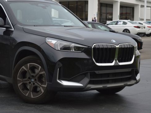 Used 2023 BMW X1 xDrive28i w/ Convenience Package image 2