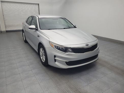 Used 2016 Kia Optima LX image 13