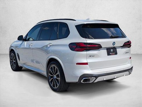 New 2026 BMW X5 xDrive50e w/ M Sport Package AWD/4WD image 7