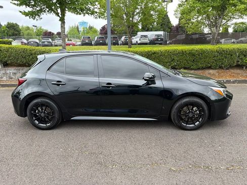 Used 2024 Toyota Corolla XSE FWD image 8