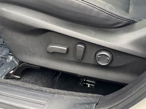 Certified 2024 Subaru Forester Limited image 16