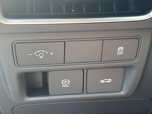 Used 2026 Hyundai Sonata SEL FWD image 11