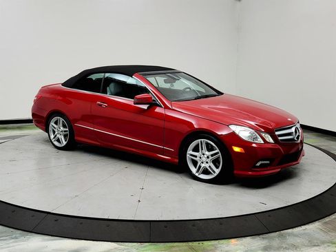 Used 2011 Mercedes-Benz E 550 E550 image 3