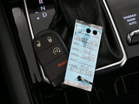 Used 2022 Jeep Compass Limited AWD/4WD image 27