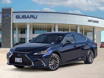 Used 2025 Lexus ES 300h w/ Technology Package