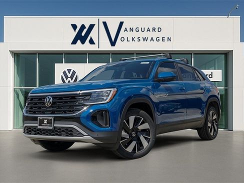 New 2026 Volkswagen Atlas Cross Sport SE image 1