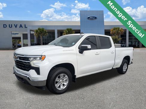 Used 2023 Chevrolet Silverado 1500 LT w/ Protection Package image 8