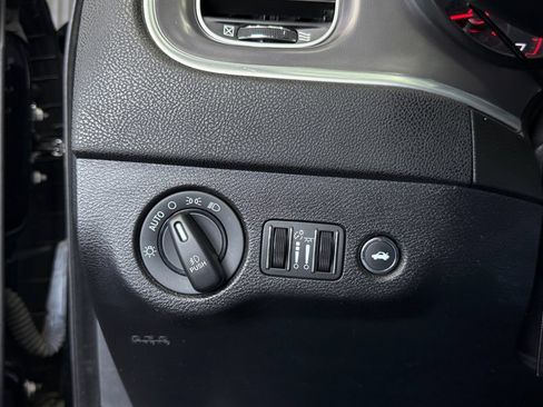 Used 2021 Dodge Charger R/T RWD image 17