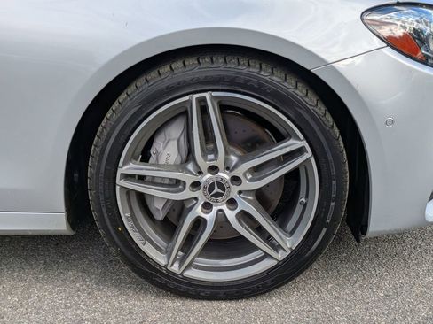 Used 2017 Mercedes-Benz E 300 image 11