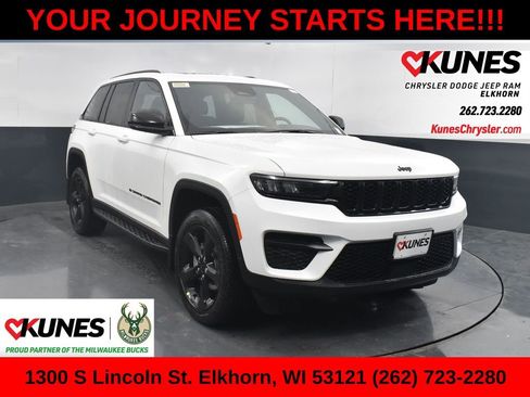 New 2025 Jeep Grand Cherokee Altitude image 1