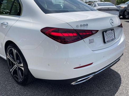 Used 2025 Mercedes-Benz C 300 Sedan image 12