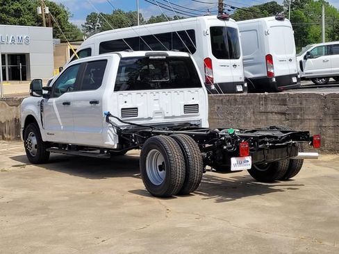 New 2026 Ford F350 XL w/ XL Chrome Package image 2