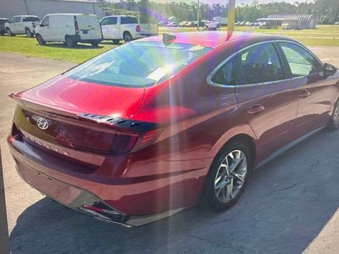 Used 2023 Hyundai Sonata SEL FWD image 3