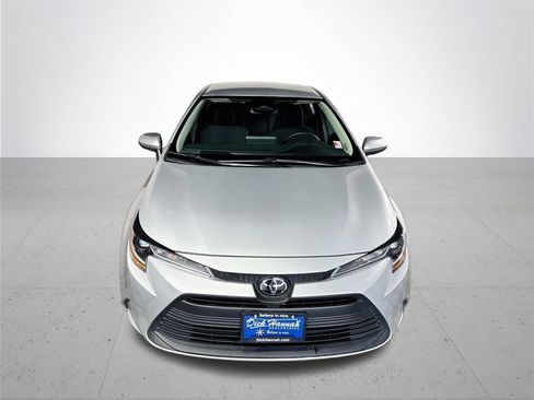 Used 2024 Toyota Corolla LE FWD image 3