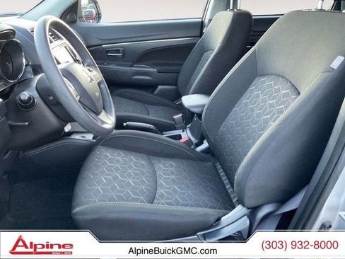 Used 2025 Mitsubishi Outlander Sport AWD image 9