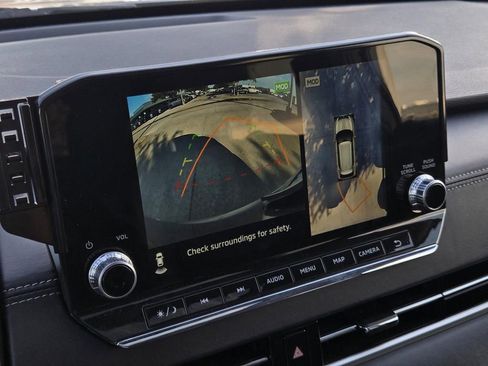 Used 2024 Mitsubishi Outlander SE image 24