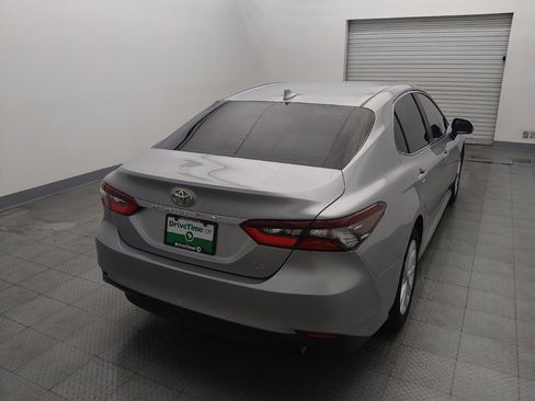 Used 2021 Toyota Camry LE image 7