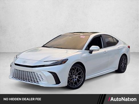 Certified 2025 Toyota Camry XSE FWD image 1