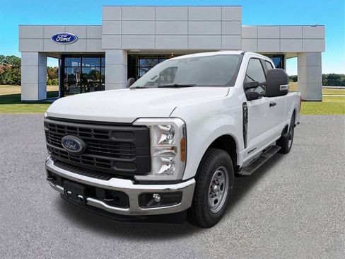 New 2026 Ford F250 XL RWD image 8