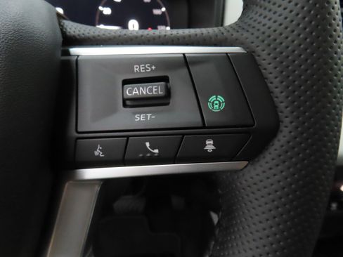 New 2026 Mitsubishi Outlander SE FWD image 12