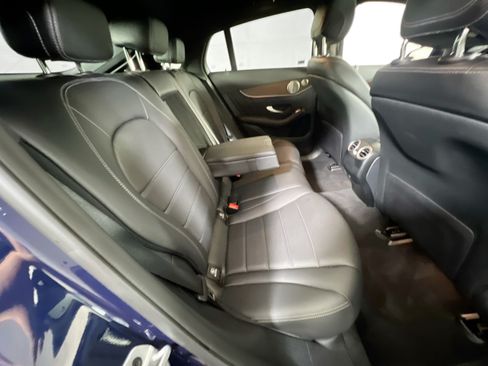 Used 2023 Mercedes-Benz GLC 300 4MATIC Coupe image 28