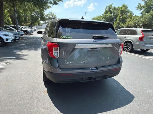 Used 2021 Ford Explorer 2WD w/ Class III Trailer Tow Package image 13