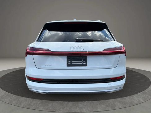 Used 2019 Audi e-tron Premium Plus AWD/4WD image 6
