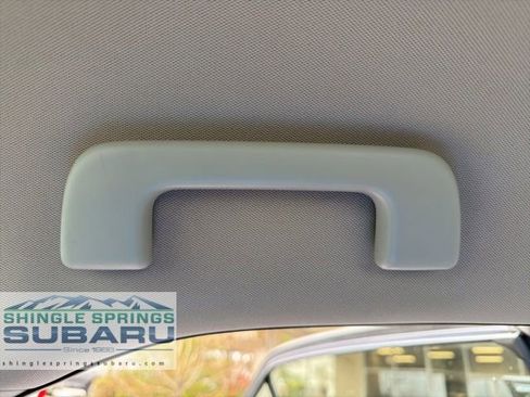 Used 2017 Toyota Corolla L image 30