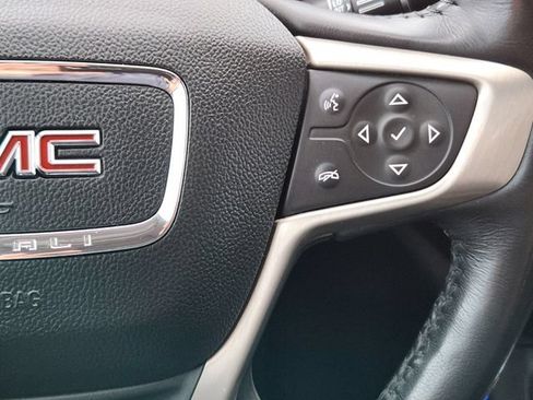 Used 2019 GMC Acadia Denali w/ Technology Package AWD/4WD image 34