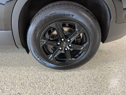 Used 2024 Chevrolet Blazer LT w/ Convenience Package image 9