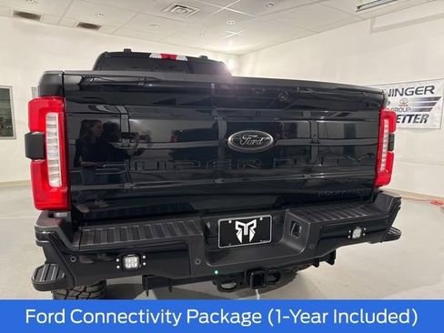 New 2026 Ford F250 Lariat w/ Black Appearance Package AWD/4WD image 7