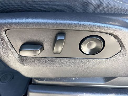 Used 2023 GMC Sierra 1500 Pro w/ Graphite Edition image 10