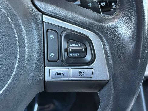 Used 2017 Subaru Outback 2.5i Limited AWD/4WD image 27