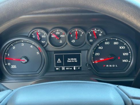 Used 2025 Chevrolet Silverado 2500 Custom w/ Custom Value Package image 19