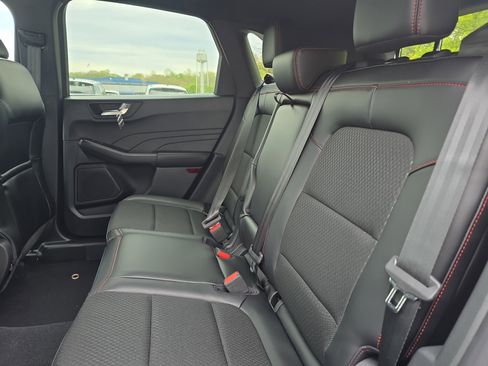New 2026 Ford Escape ST-Line w/ Tech Pack #1 AWD/4WD image 26