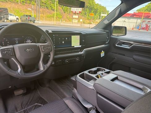 New 2026 Chevrolet Silverado 1500 RST w/ RST Select Package AWD/4WD image 15